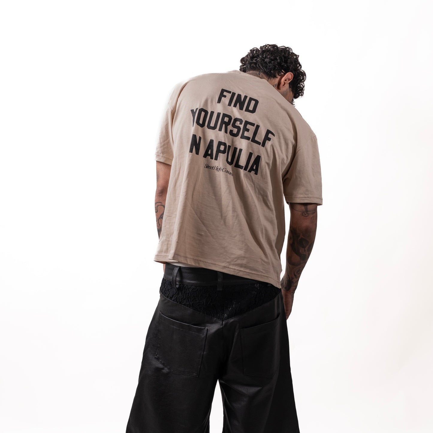 Find Yourself in Apulia T-shirt LD Ivory