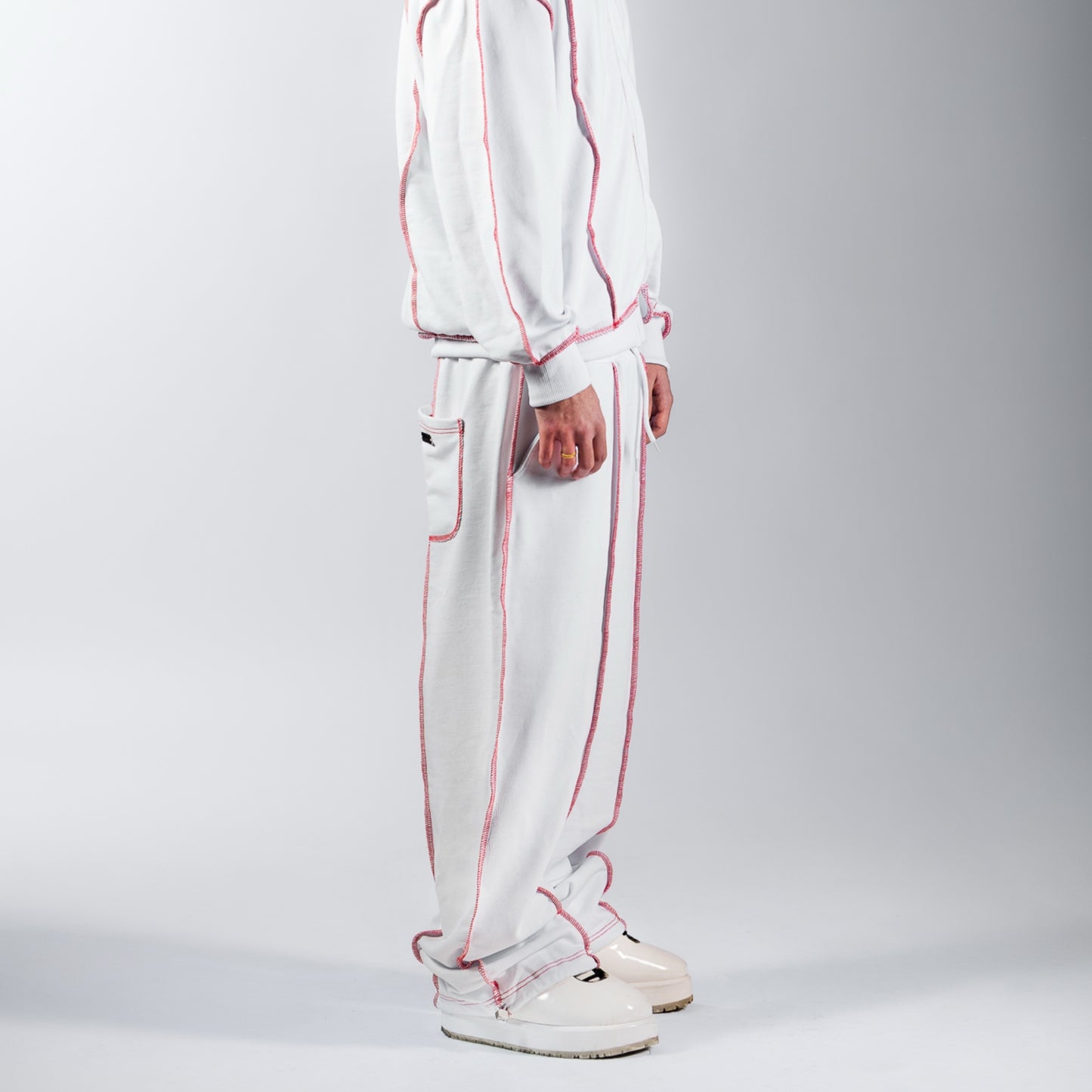 RED LINE PANTS
