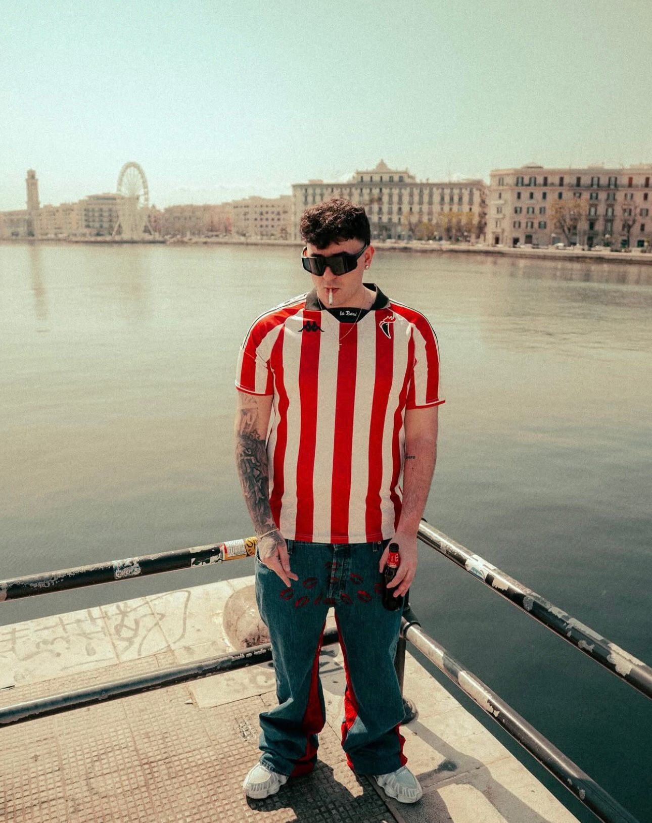 TAKE OFF LIPSTICK | DENIM + RED