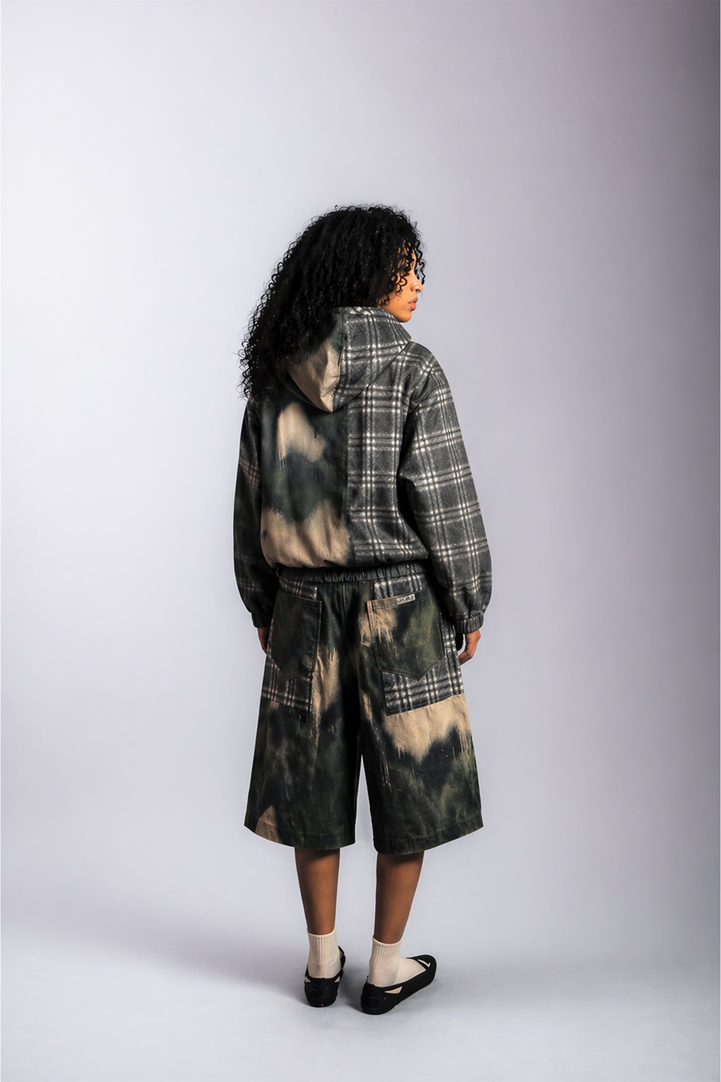SPLIT CAMO CHECK SHORTS - on model donna retro