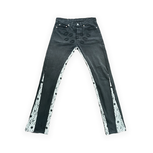 TAKE OFF LIPSTICK | JEANS BLACK & BLACK & WHITE
